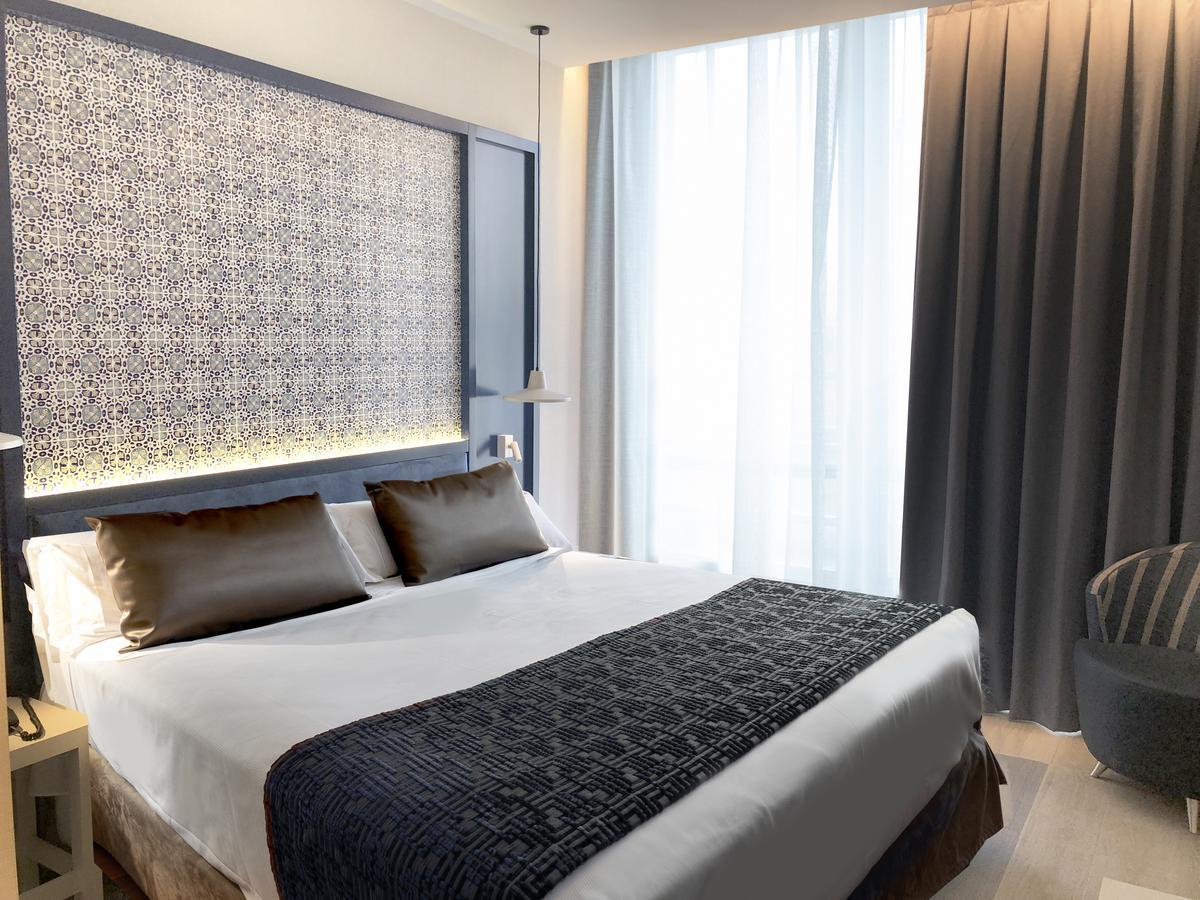 Catalonia Porto Hotel Kültér fotó